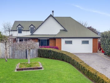 6 Fencourt Place, Rototuna North, Hamilton