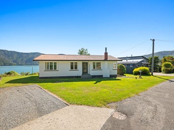 94 Main Road, Havelock, Havelock