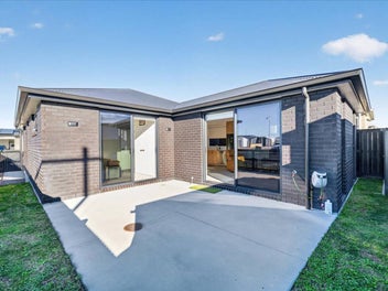 2 Wharangi Lane, Papamoa, Papamoa