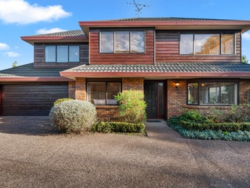 3/27 Luplau Crescent, Howick, Auckland