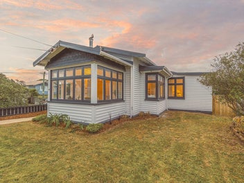 34 Bowhill Road, New Brighton, Christchurch