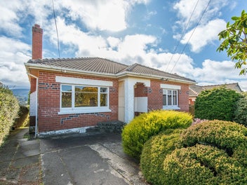 32 Mornington Road, Balaclava, Dunedin