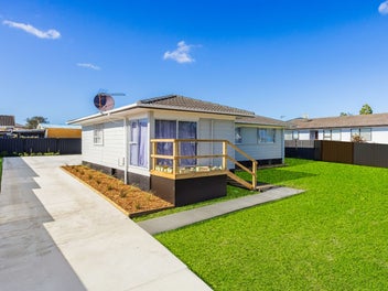 5 Israel Avenue, Clover Park, Auckland