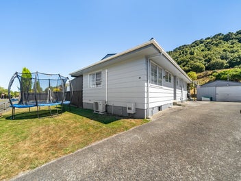 47 Hartford Crescent, Totara Park, Upper Hutt