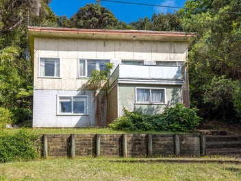 16 Palm Road, Palm Beach, Waiheke Island