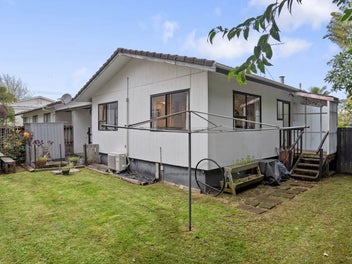 3/16 Pine Street, New Lynn, Auckland