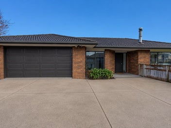 9 The Ford, Huntington, Hamilton