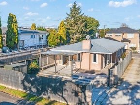 94 Canal Road, Avondale, Auckland