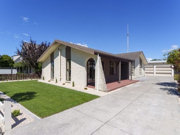 4 Exton Street, Redwood, Christchurch