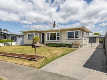 8 Balliol Avenue, Pirimai, Napier