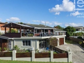 28 Treeway, Sunnyhills, Auckland