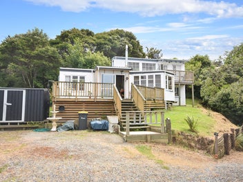 89 Coast Road, Warrington, Waikouaiti