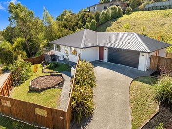 6 Olivias Place, Stoke, Nelson