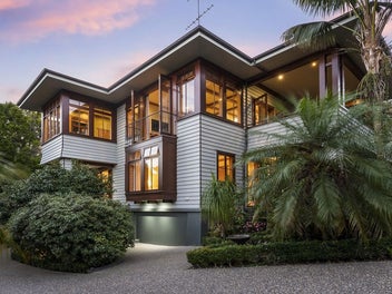 27A Maritime Terrace, Birkenhead, Auckland