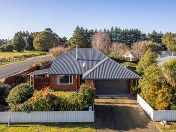 1 Oakden Drive, Darfield, Darfield