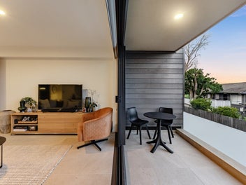4/7 Cowie Street, Newmarket, Auckland
