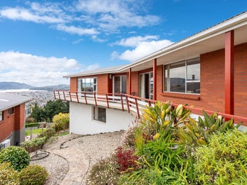 53 Sutcliffe Street, Saint Clair, Dunedin