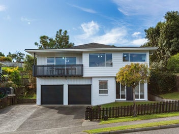 5 Romesdale Road, Papakowhai, Porirua