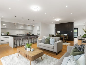 8/42 Codrington Crescent, Mission Bay, Auckland