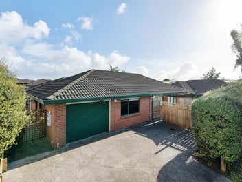 5A Finlayson Avenue, Clendon Park, Auckland