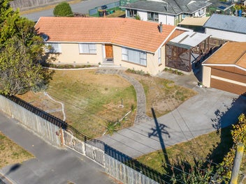 450 Mairehau Road, Parklands, Christchurch