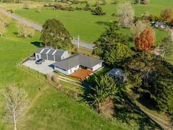 1524 Te Pahu Road, Karamu, Karamu