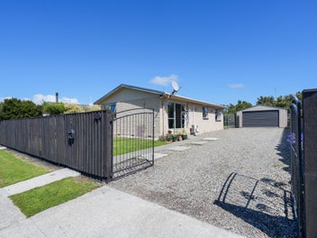 37 Boyne Street, Clifton, Invercargill