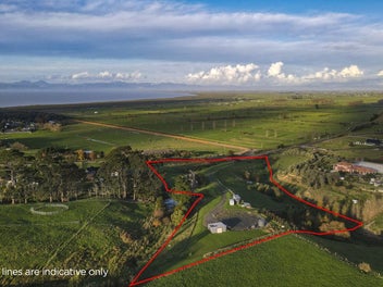 683 Back Miranda Road, Pūkorokoro / Miranda, Kaiaua