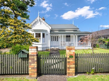 6 Shortland Street, Regent, Whangarei