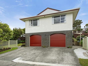 16 Mossburn Grove, Kelson, Lower Hutt