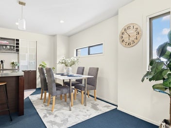 50/21 Hunters Park Drive, Three Kings, Auckland