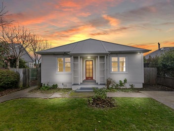 42 Pitcairn Crescent, Bryndwr, Christchurch