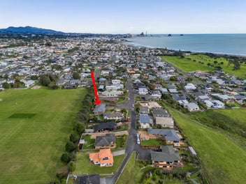 12 Chatswood Grove, Fitzroy, New Plymouth