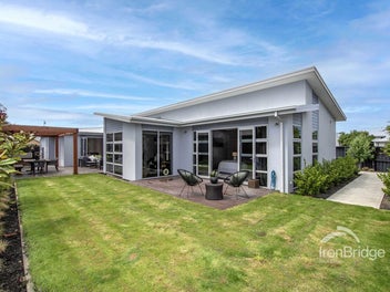 14 Papaumu Green, Parklands, Christchurch