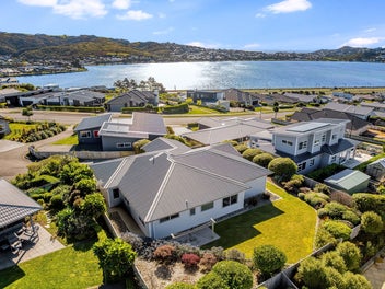 41 John Burke Drive, Aotea, Porirua