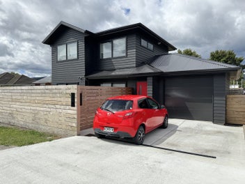 22 Palmer Crescent, Silverstream, Upper Hutt