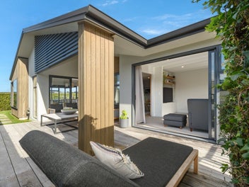 1 Tuaia Street, Pyes Pa, Tauranga