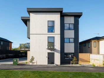 1 Manning Street, Hamilton Central, Hamilton
