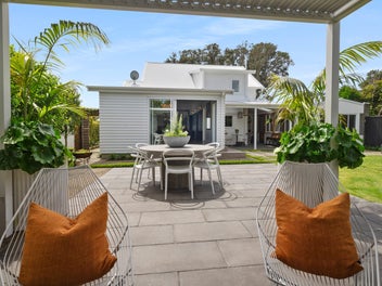 132 Pendarves Street, New Plymouth, New Plymouth