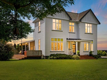324 Norfolk RD, Waingawa, CARTERTON