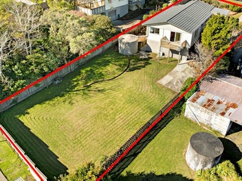 7 Brian Crescent, Stanmore Bay, Whangaparaoa