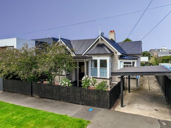 24 Albert Street, Saint Clair, Dunedin
