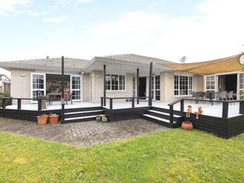 38 Cherrywood Street, Pukete, Hamilton