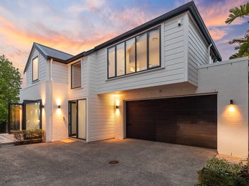 21C Newell Street, Point Chevalier, Auckland