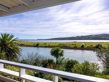 7 Nihinihi Avenue, Raglan, Raglan