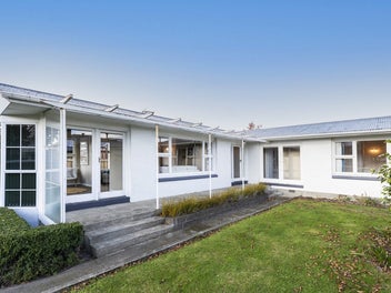 130 Blighs Road, Strowan, Christchurch