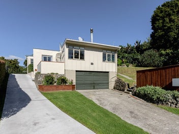 36 Tiromoana Road, Raumati South, Paraparaumu