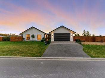 33 Silver Peaks Drive, West Melton, West Melton