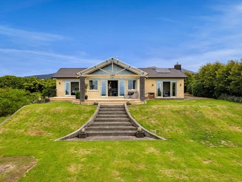 40 Maunga Heights, Hurworth, New Plymouth