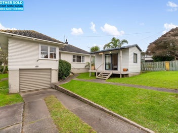 25 Kay Drive, Blockhouse Bay, Auckland